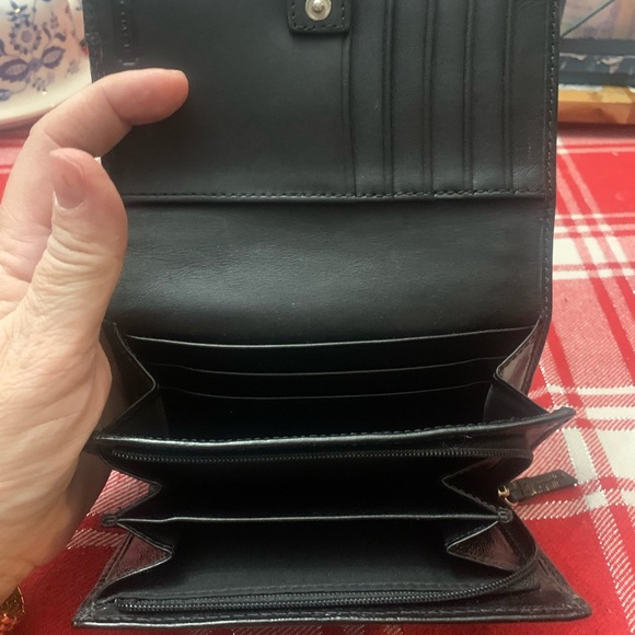 Coach Black and Gray Signature Wallet - Picture 5 of 9